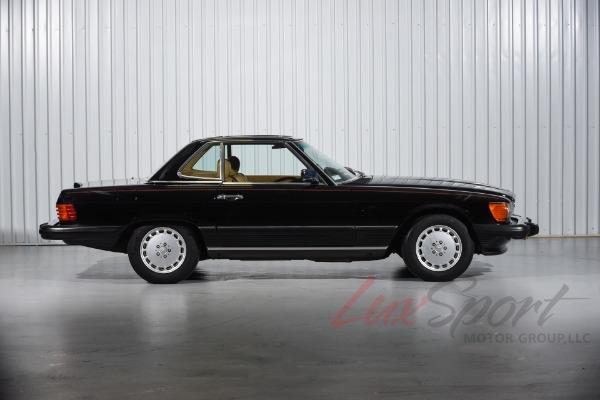 Used 1989 Mercedes-Benz 560SL Convertible  | Woodbury, NY