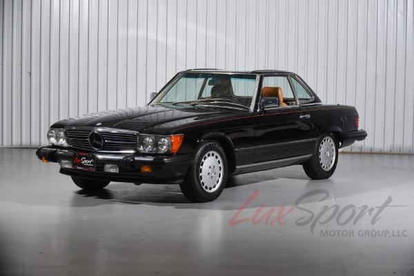 Used 1989 Mercedes-Benz 560SL Convertible  | Woodbury, NY