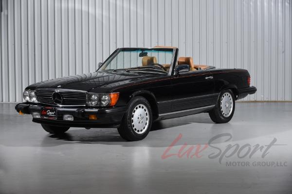 Used 1989 Mercedes-Benz 560SL Convertible  | Woodbury, NY