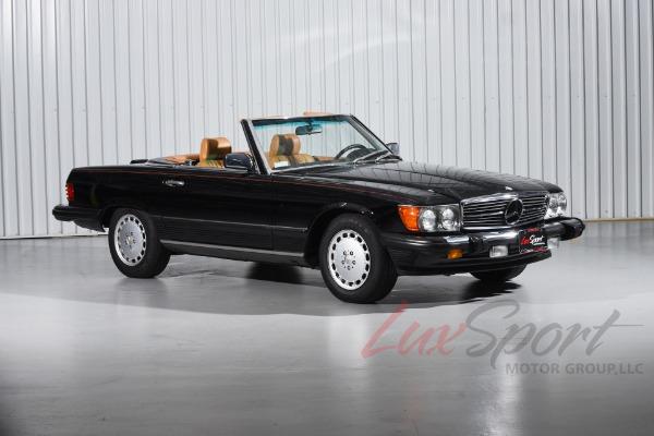 Used 1989 Mercedes-Benz 560SL Convertible  | Woodbury, NY