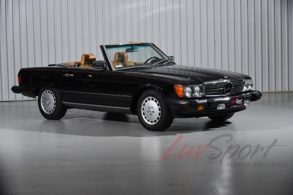 Used 1989 Mercedes-Benz 560SL Convertible  | Woodbury, NY