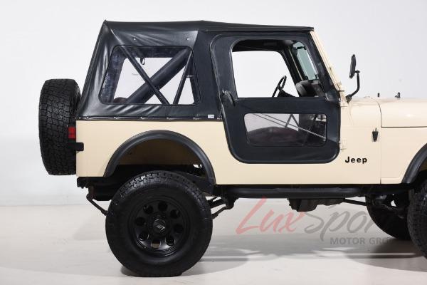 Used 1985 Jeep CJ-7  | Woodbury, NY