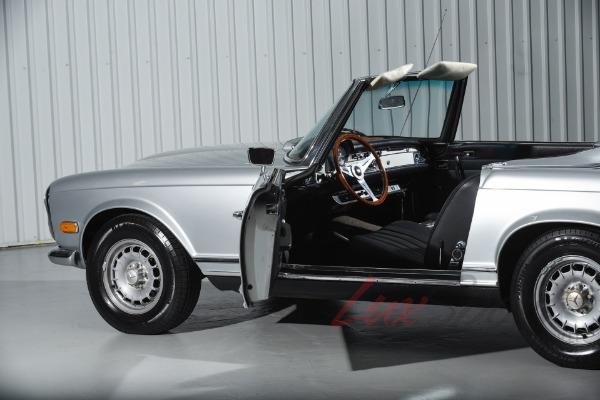 Used 1968 Mercedes-Benz 280SL Convertible  | Woodbury, NY