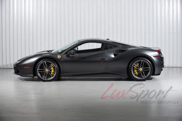 Used 2018 Ferrari 488 GTB Coupe  | Woodbury, NY