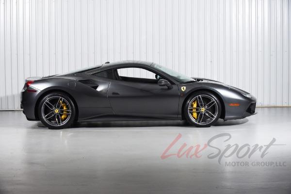 Used 2018 Ferrari 488 GTB Coupe  | Woodbury, NY