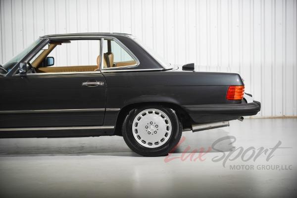 Used 1987 Mercedes-Benz 560SL Roadster  | Woodbury, NY