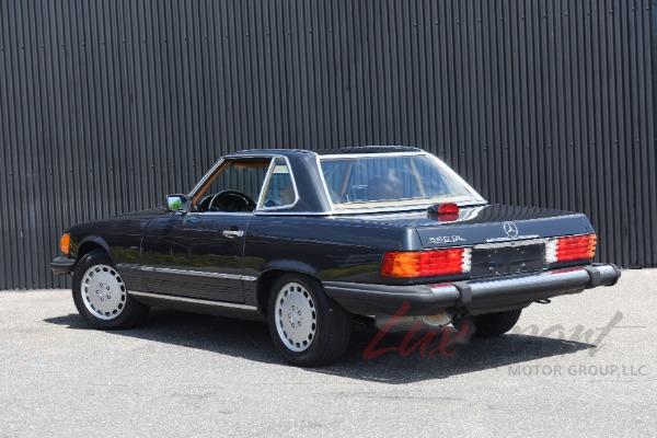 Used 1987 Mercedes-Benz 560SL Roadster  | Woodbury, NY