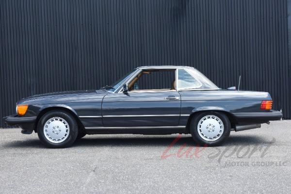 Used 1987 Mercedes-Benz 560SL Roadster  | Woodbury, NY