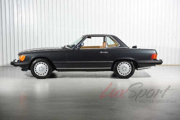 Used 1987 Mercedes-Benz 560SL Roadster  | Woodbury, NY