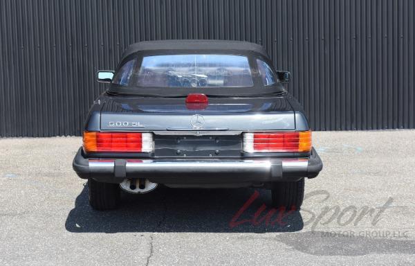 Used 1987 Mercedes-Benz 560SL Roadster  | Woodbury, NY