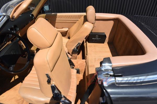 Used 1987 Mercedes-Benz 560SL Roadster  | Woodbury, NY