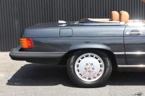 Used 1987 Mercedes-Benz 560SL Roadster  | Woodbury, NY