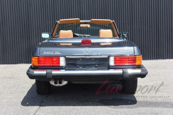 Used 1987 Mercedes-Benz 560SL Roadster  | Woodbury, NY