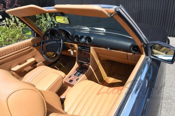 Used 1987 Mercedes-Benz 560SL Roadster  | Woodbury, NY