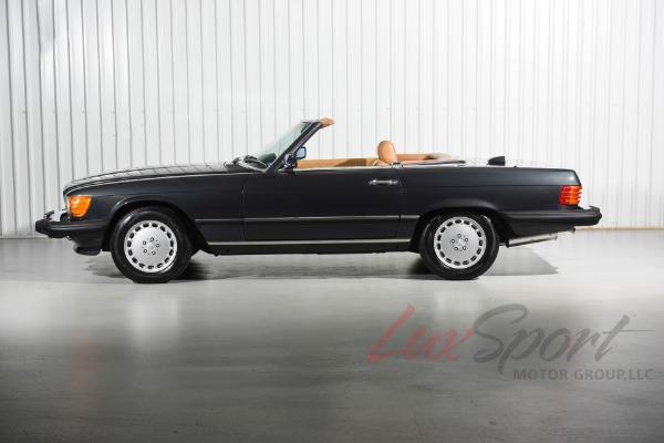 Used 1987 Mercedes-Benz 560SL Roadster  | Woodbury, NY