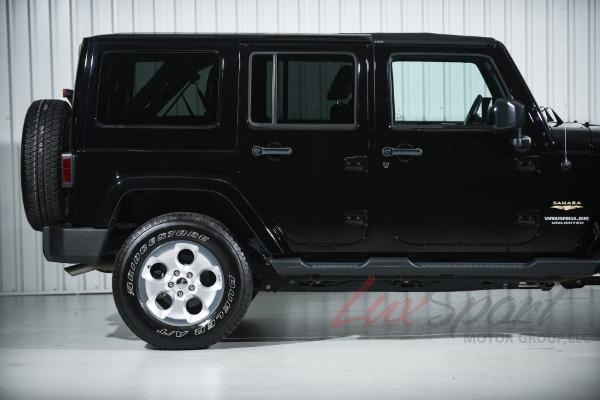 Used 2015 Jeep Wrangler Unlimited Sahara  | Woodbury, NY