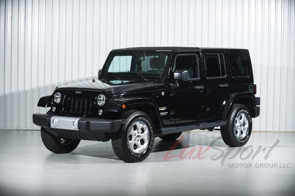 Used 2015 Jeep Wrangler Unlimited Sahara  | Woodbury, NY