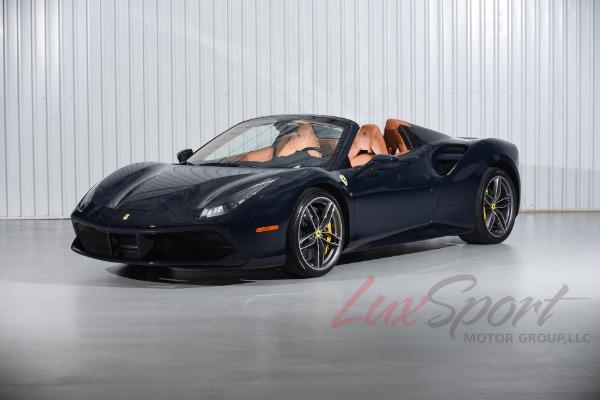 Used 2018 Ferrari 488 Spider  | Woodbury, NY