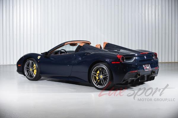 Used 2018 Ferrari 488 Spider  | Woodbury, NY