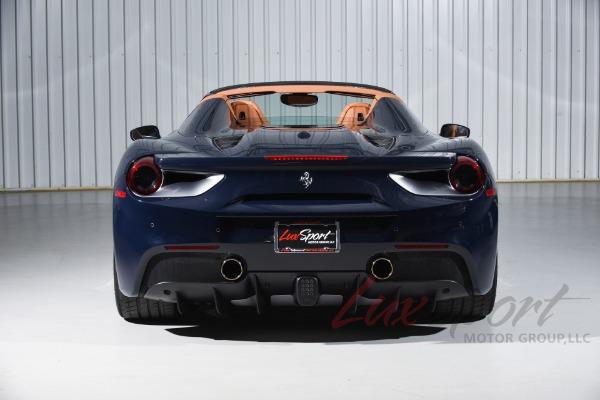 Used 2018 Ferrari 488 Spider  | Woodbury, NY