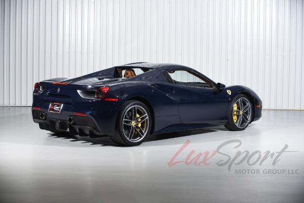 Used 2018 Ferrari 488 Spider  | Woodbury, NY