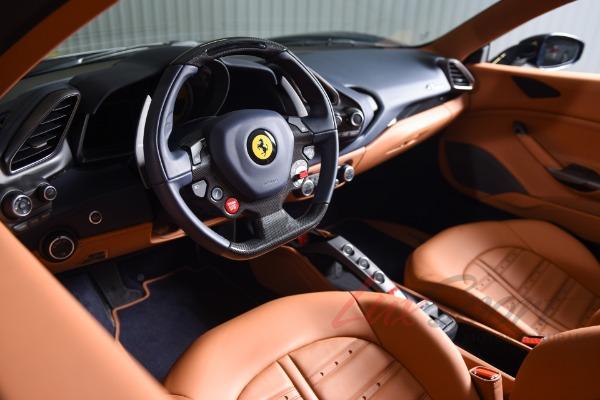 Used 2018 Ferrari 488 Spider  | Woodbury, NY