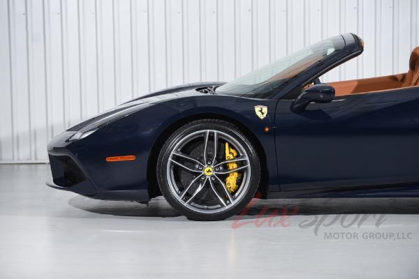 Used 2018 Ferrari 488 Spider  | Woodbury, NY