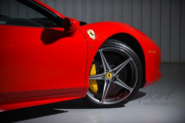 Used 2012 Ferrari 458 Spider  | Woodbury, NY