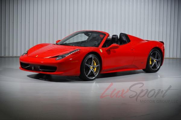 Used 2012 Ferrari 458 Spider  | Woodbury, NY