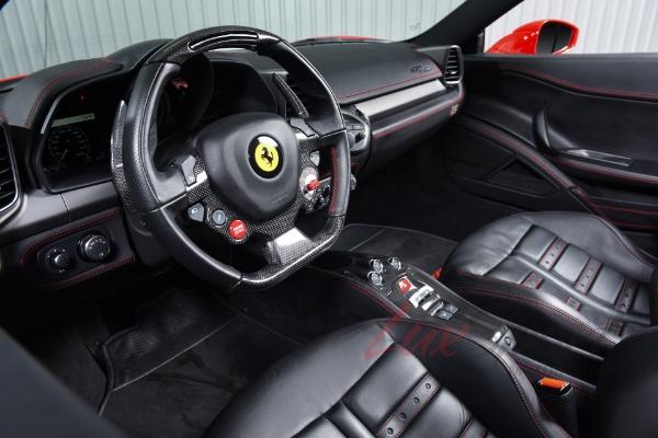 Used 2012 Ferrari 458 Spider  | Woodbury, NY