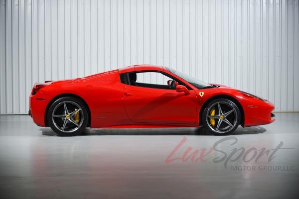 Used 2012 Ferrari 458 Spider  | Woodbury, NY