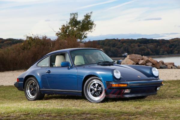 Used 1988 Porsche 911 Carrera Coupe Carrera | Woodbury, NY