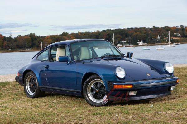 Used 1988 Porsche 911 Carrera Coupe Carrera | Woodbury, NY