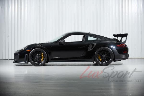 Used 2018 Porsche GT2 RS  | Woodbury, NY