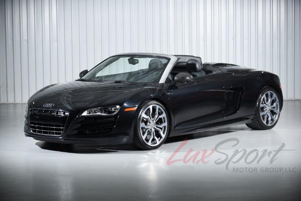 Used 2011 Audi R8 5.2 Quattro Spyder  | Woodbury, NY