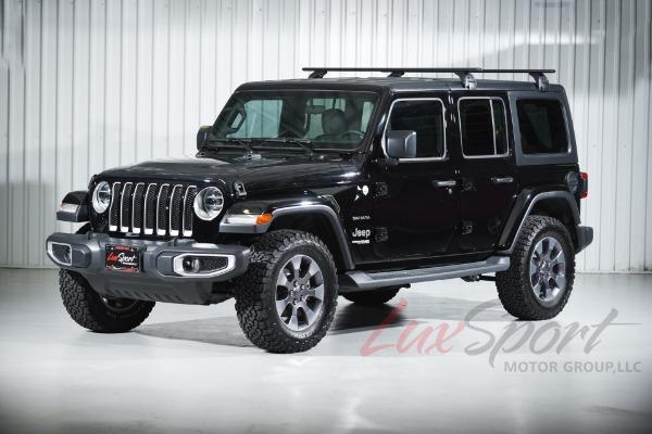 Used 2018 Jeep Wrangler Unlimited Sahara  | Woodbury, NY