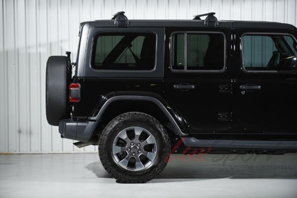 Used 2018 Jeep Wrangler Unlimited Sahara  | Woodbury, NY