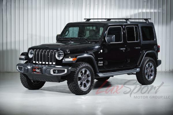 Used 2018 Jeep Wrangler Unlimited Sahara  | Woodbury, NY