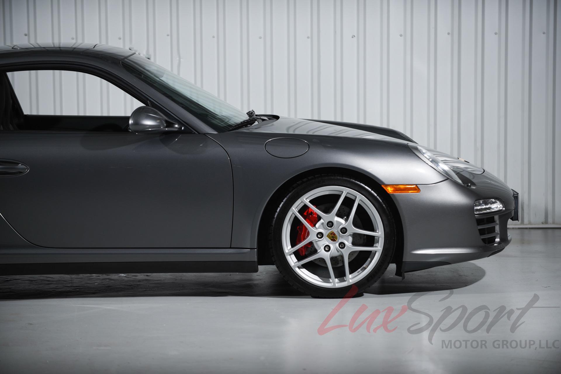 Used 2009 Porsche 997.2 C4S Coupe  | Woodbury, NY