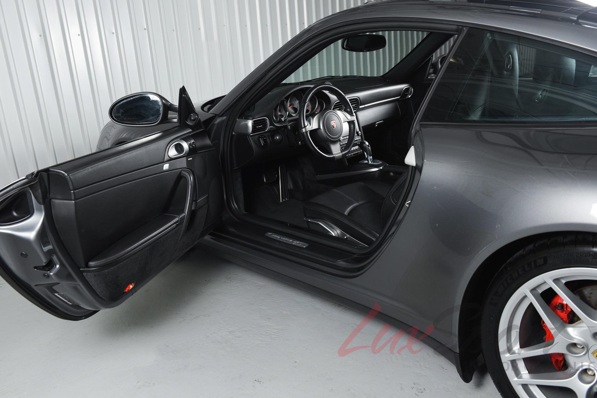 Used 2009 Porsche 997.2 C4S Coupe  | Woodbury, NY
