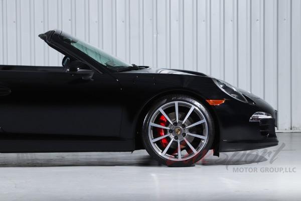 Used 2013 Porsche 911 Carrera S Convertible  | Woodbury, NY