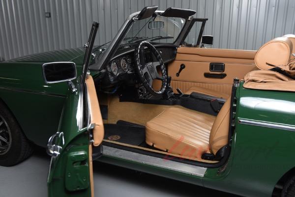 Used 1977 MG B Convertible | Woodbury, NY