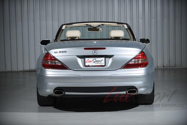 Used 2007 Mercedes-Benz SL550  | Woodbury, NY