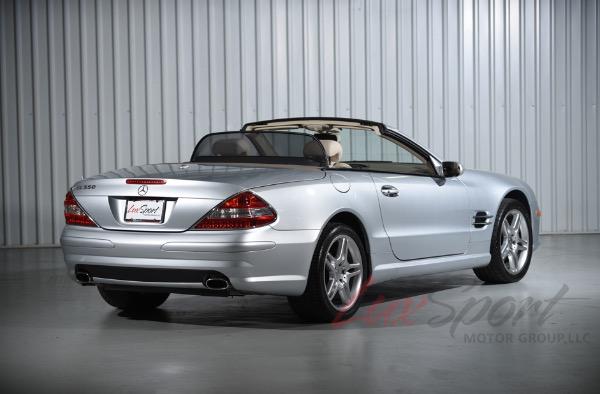 Used 2007 Mercedes-Benz SL550  | Woodbury, NY