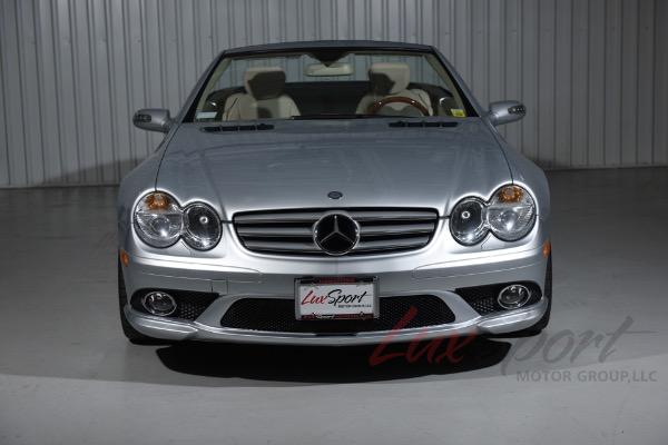 Used 2007 Mercedes-Benz SL550  | Woodbury, NY