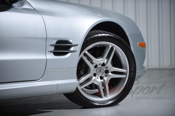 Used 2007 Mercedes-Benz SL550  | Woodbury, NY