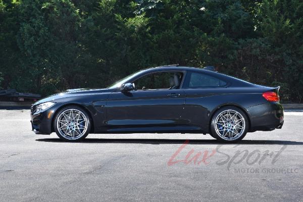 Used 2016 BMW M4 Coupe  | Woodbury, NY