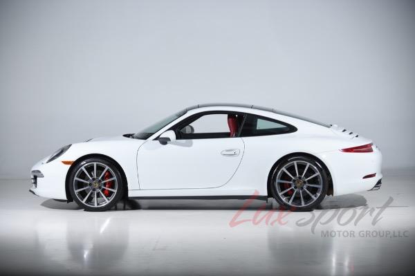 Used 2016 Porsche 911 Carrera 4S Coupe  | Woodbury, NY