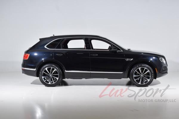 Used 2019 Bentley Bentayga V8 | Woodbury, NY