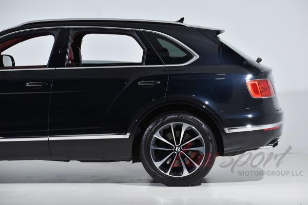 Used 2019 Bentley Bentayga V8 | Woodbury, NY